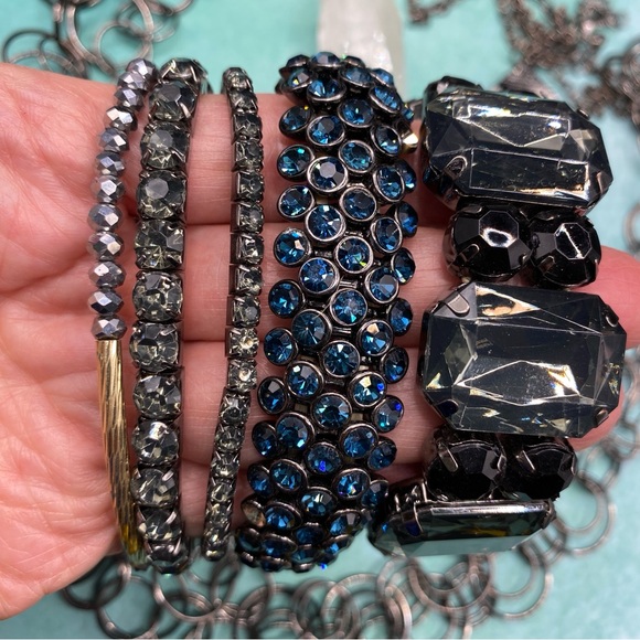 Bundle Of Gunmetal Gray &’Black Jewelry Lot Necklaces Bracelets Rings - Picture 8 of 13